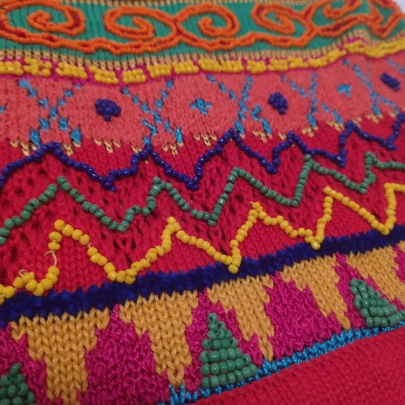 Vintage DKNY Donna Karan New York Women's Beaded Sequin Coogi sweater vest funky - Picture 7 of 8